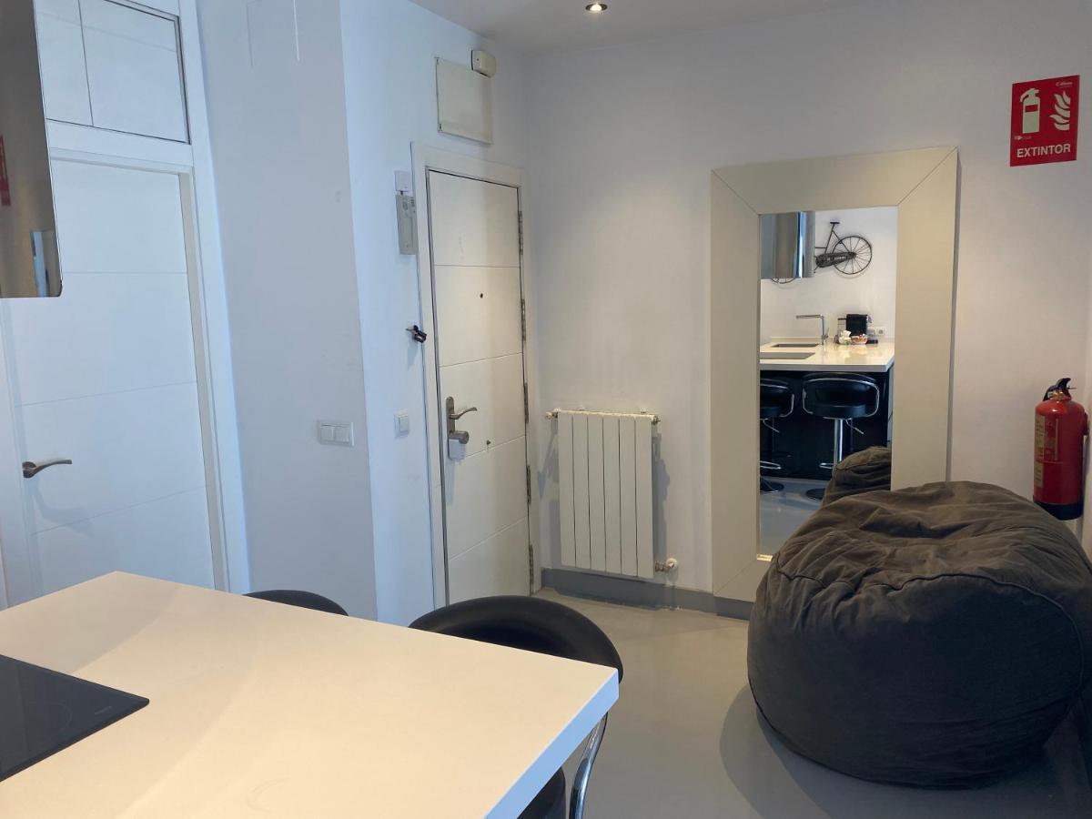Apartamento En Madrid Rio Con Parking Gratuito Eksteriør billede